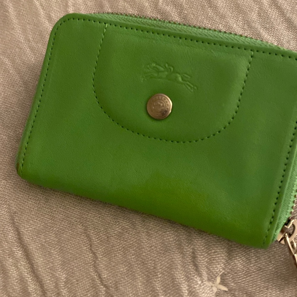 Small long champ wallet